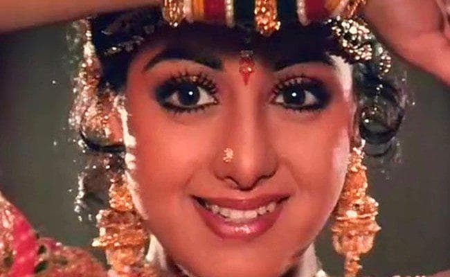 स्विट्जरलैंड में लगायी जाएगी ‘चांदनी” श्रीदेवी की प्रतिमा