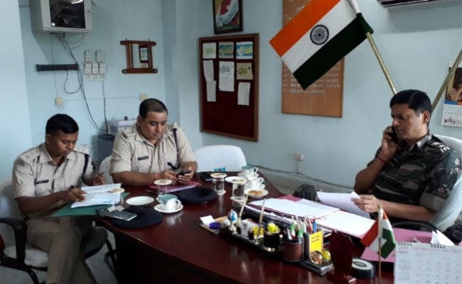 सिमडेगा : बंद को लेकर एसपी ने दिया आपराधिक प्रवृति के लोगों पर नजर रखने का निर्देश