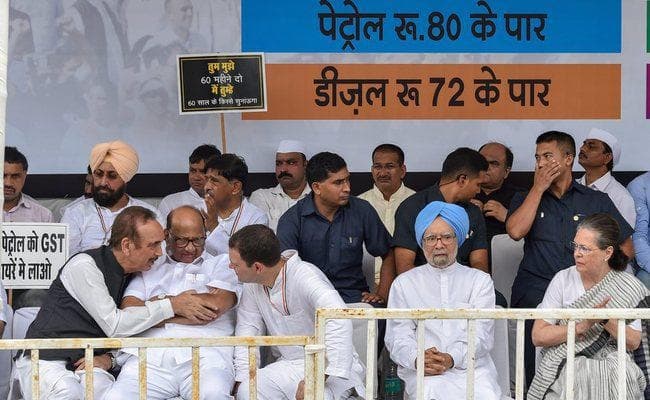 विपक्ष के भारत बंद से कई राज्यों में जनजीवन प्रभावित, बिहार में हिंसक प्रदर्शन