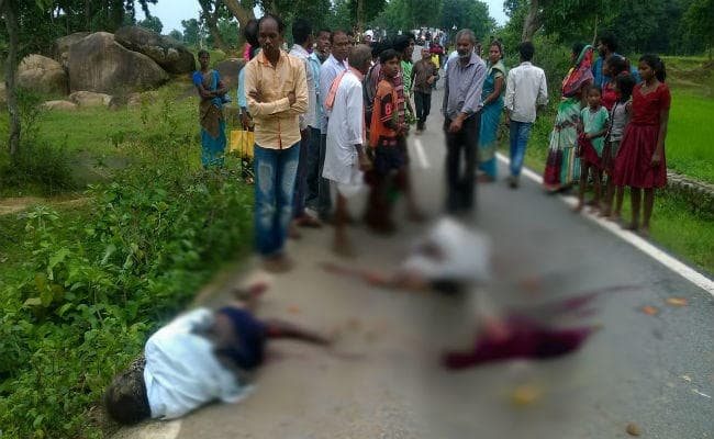 गुमला : दो अलग-अलग सड़क हादसे में 2 लोगों की मौत, 5 घायल