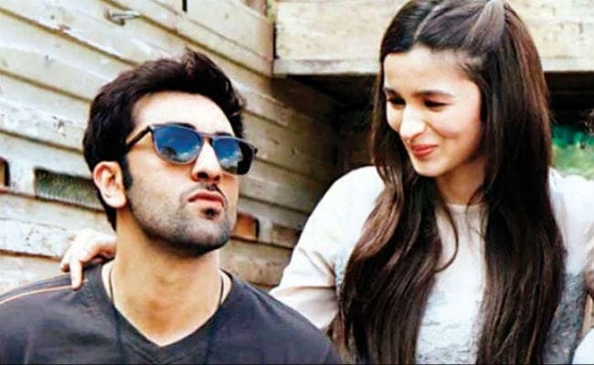 VIDEO: आलिया भट्ट ने कहा- उनका प्रेमी नून रोटी खिलाए या माड़ भात, रहेंगी उन्हीं के साथ, ठीक है...