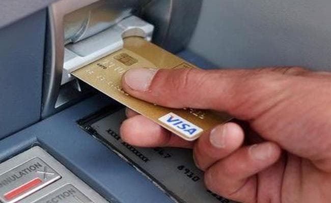 साइबर अपराध से जुड़े गिरोह का भंडाफोड़, ATM क्लोनिंग कर करते थे ठगी, तीन गिरफ्तार