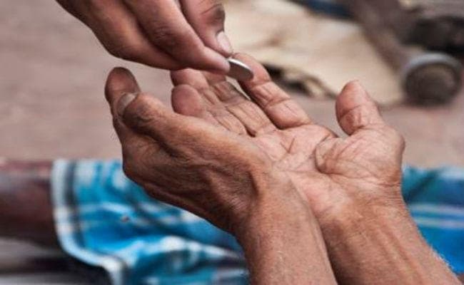 बंगाल में हैं देश के सबसे अधिक भिखारी, दूसरे व तीसरे नंबर पर क्रमश: उत्तर प्रदेश व बिहार