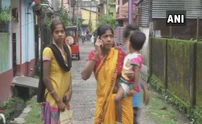 भूकंप के झटकों से हिला बिहार और पश्‍चिम बंगाल, खुली जगह की ओर भागे लोग