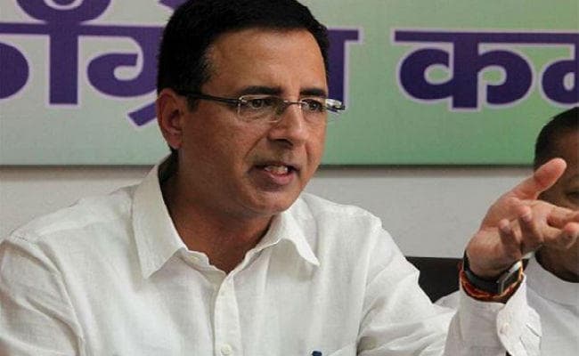 बोली कांग्रेस- रुपये के साथ देश की साख गिर रही है, लेकिन पीएम मोदी हैं मौन