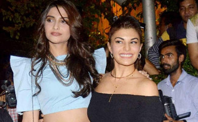 सोनम कपूर का खुलासा- जैकलीन फर्नांडीज को पसंद हैं ऐसे लड़के, फिर कह दी ऐसी बात!