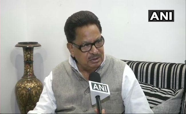 कांग्रेस नेता पुनिया का दावा, संसद के केंद्रीय कक्ष में माल्या को जेटली से बात करते देखा था