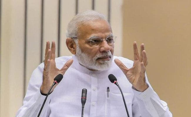 ‘मोदी विरोध’ की आड़ में सेना पर सवाल उठा रहा है विपक्ष : नरेंद्र मोदी