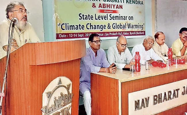 रांची : राष्ट्रीय सेमिनार का दूसरा दिन, अजीत राय ने कहा, ग्लोबल वार्मिंग से बाढ़ और सूखे की घटनाएं बढ़ जायेंगी