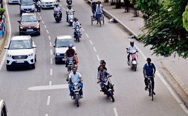 पटना : दूसरों की जान मुश्किल में डाल रहे लहरियाकट बाइकर्स