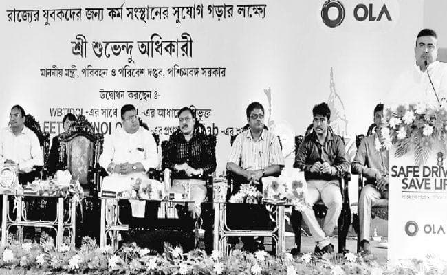 बंगाल में व्यवसायियों के लिए रोजगार के अवसर, ओला ने 50 ड्राइवर पार्टनरों को सौंपी कार
