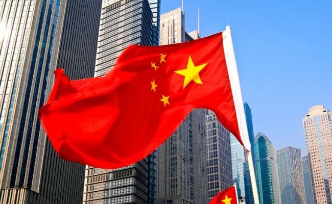 Trade war की मार झेल रहा है चीन, निवेश में नरमी से अर्थव्यवस्था को हो सकता है नुकसान