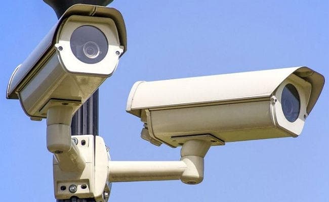 दिल्ली में महिलाओं की सुरक्षा के लिए 4388 सीसीटीवी कैमरे लगाये गये : पुलिस