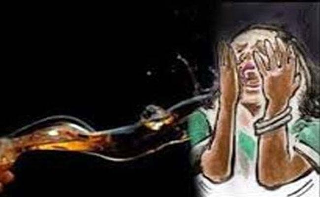 मधुबनी : दिव्यांग लड़की पर फेंका एसिड, प्राथमिकी दर्ज