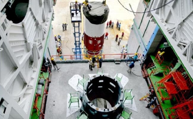 आज रात 10:07 बजे रवाना होगा पीएसएलवी-सी 42, प्रक्षेपण की उल्टी गिनती शुरू