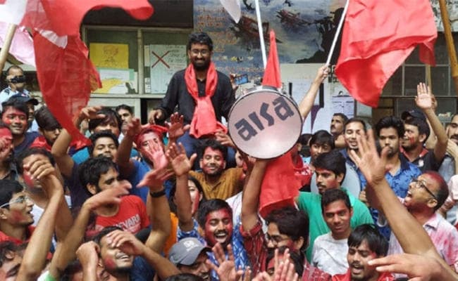 #JNUSUElection2018 : वाम गठबंधन ने सभी चार सीटें जीतीं, ABVP के उम्मीदवारों को भारी मतों से हराया