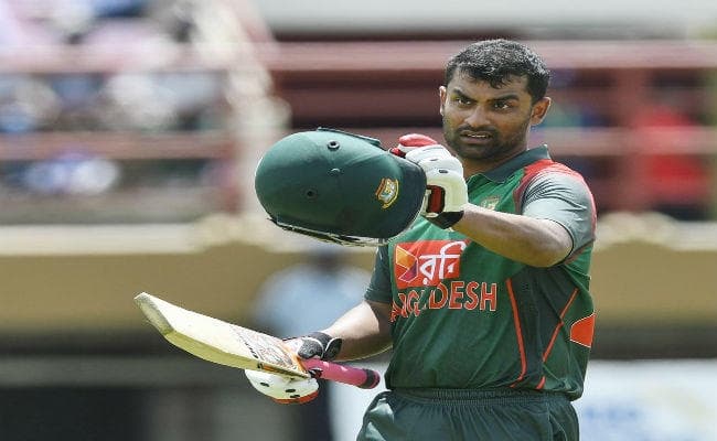 टूटे हाथ से इस खिलाड़ी ने श्रीलंकाई शेरों को रौंदा