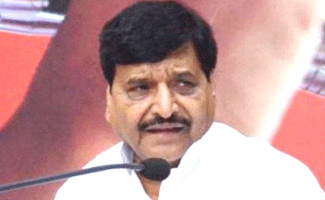 भाजपा के खिलाफ लड़ना है तो सेक्युलर मोर्चे को भी गठबंधन में शामिल करें अखिलेश : शिवपाल