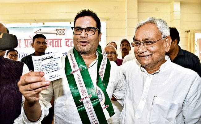 दशहरे बाद होगा निगम बोर्ड का गठन, नीतीश आज 3 दिनों के लिए जायेंगे दिल्ली, इधर जदयू में शामिल हुए प्रशांत किशोर