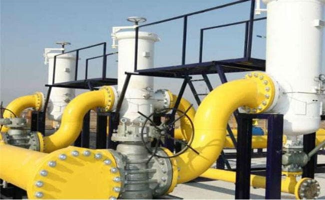 अडाणी, आईओसी और बीपीसीएल को मिला देश के शहरों में गैस वितरण का लाइसेंस