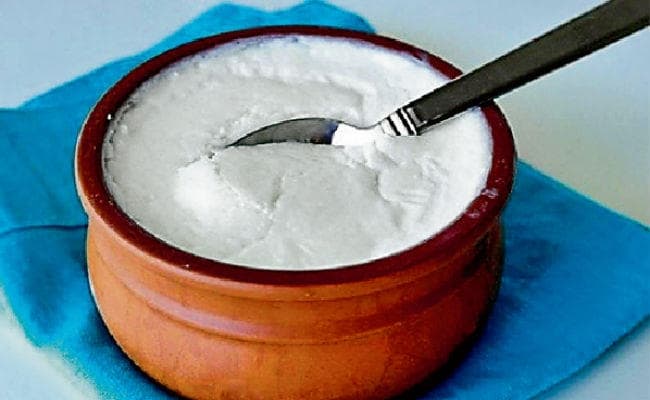 दही जल्दी जमानी हो तो करें ये उपाय
