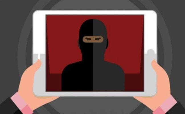 सोशल मीडिया पर चरमपंथियों की पहचान का मिल गया नया तरीका