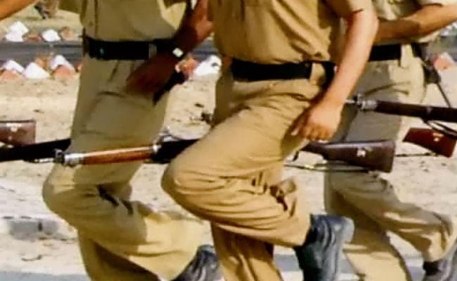 पटना : सभी जोनों की पुलिस को मिला डिजिटल वायरलेस सेट, नये सेट में लगा है जीपीएस, कनेक्टिविटी होगी बेहतर