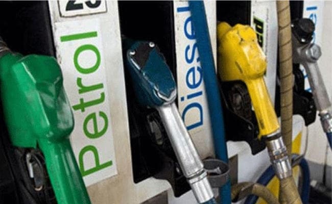 पटना : डीजल-पेट्रोल महंगा होने से रोजमर्रा की चीजों के दाम बढ़े, अगले माह से दिखने लगेगा असर