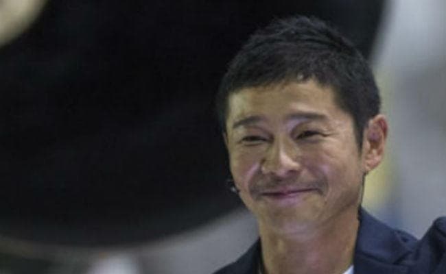 यह अरबपति करेगा चांद की पहली सैर