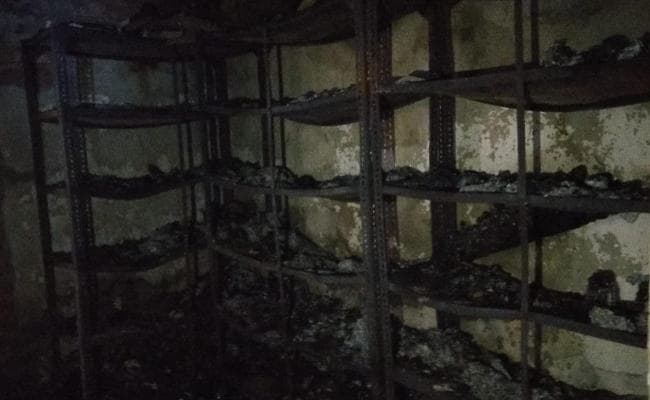 बुझ गयी बागड़ी मार्केट की आग, 1000 से ज्यादा दुकानें और ऑफिस जलकर राख