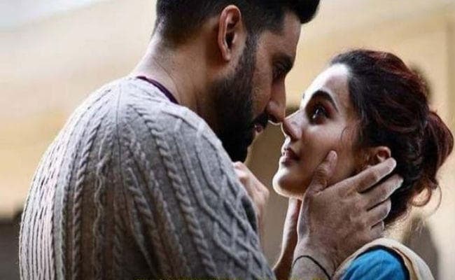 ''मनमर्जियां'' में तापसी-अभिषेक के इस सीन पर उठा विवाद, फिल्म से हटाकर अनुराग को मांगनी पड़ी माफी