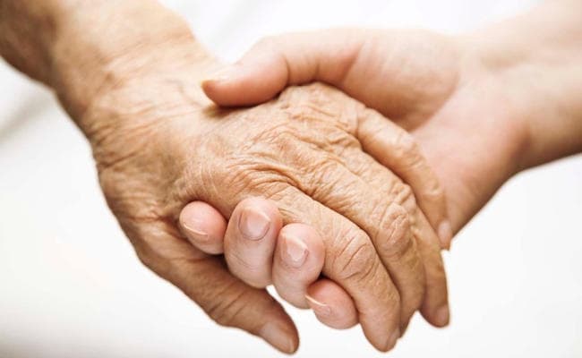 World Alzheimer's Day : अपनों को बेगाना कर देने वाली नामुराद बीमारी