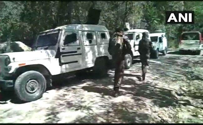 जम्‍मू-कश्‍मीर : बंदीपोरा में सुरक्षा बल और आतंकवादियों के बीच मुठभेड़