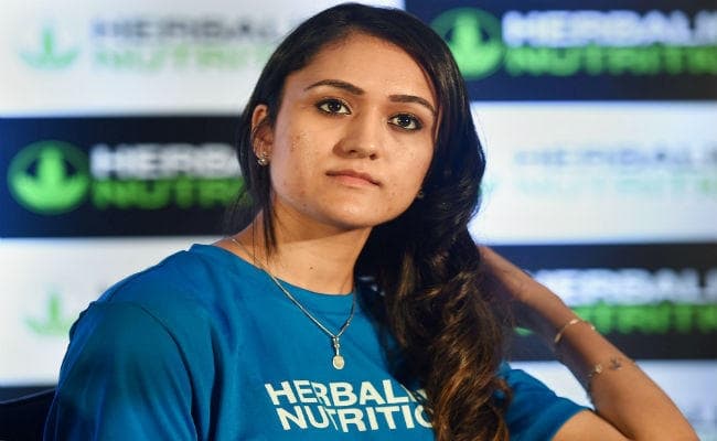 कोच को द्रोणाचार्य नहीं मिलने से निराश है अर्जुन पुरस्कार विजेता मनिका बत्रा