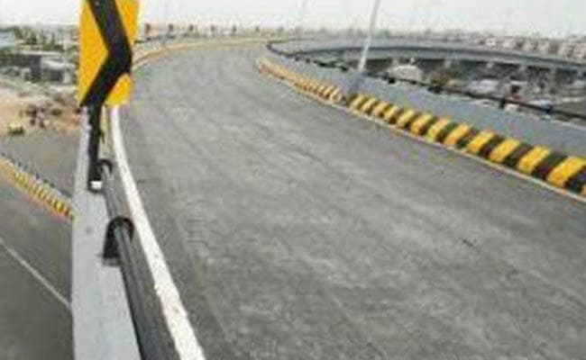 फ्लाइओवर निर्माण कंपनी को 25 वर्षों तक करना होगा रखरखाव