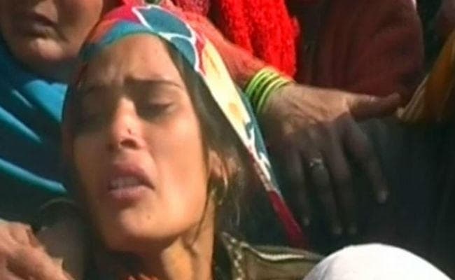 हेमराज की पत्नी बोलीं- पाकिस्तान के दस सैनिकों का सिर काटकर लाओ