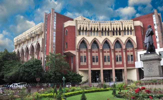 सहकारी बैंक को फिर से खड़ा करने का कलकत्ता हाइकोर्ट का निर्देश