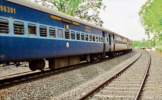 पटना से गुजरने वाली ट्रेनों में हो रही डकैती से खुल रही रेल सुरक्षा की पोल