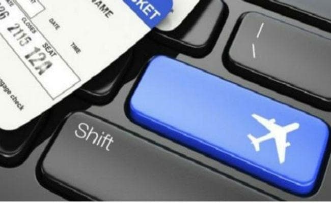 पटना : हवाई टिकटों की बढ़ने लगी कीमत, दशहरा, दीवाली व छठ को लेकर टिकटों की  बुकिंग में आयी तेजी