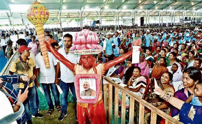 रांची : हनुमान बन नरेंद्र मोदी की हर रैली में पहुंचते हैं श्रवण