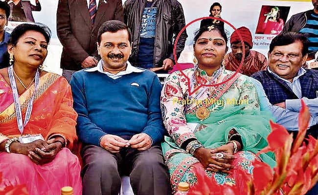 रांची : फेसबुक के माध्यम से गरीब-बेबस किशोरियों को फांसती थी फरार मानव तस्कर प्रभा मिंज, गिरफ्तार