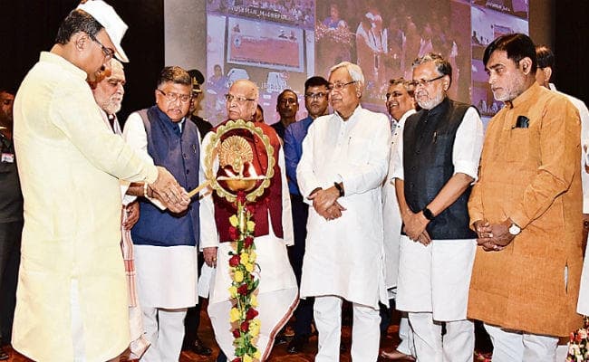 आयुष्मान भारत : गंभीर बीमारियों से पीड़ित निर्धन लोगों की जीवन रक्षा में मददगार होगी योजना : राज्यपाल