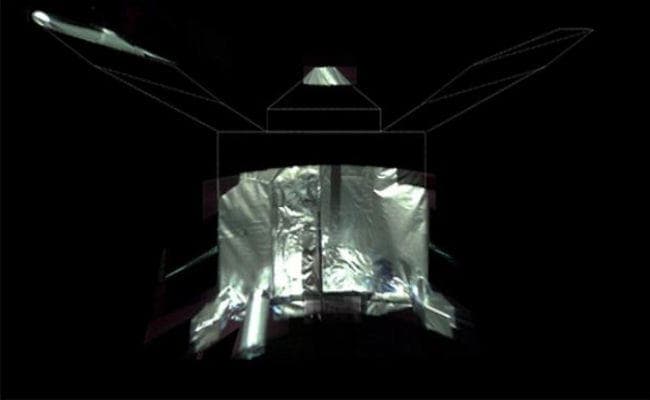 मंगल ग्रह का चक्कर काट रहे नासा के विमान ''मावेन'' ने भेजी सेल्फी