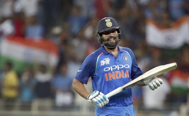 पाकिस्‍तान की धुलाई कर ''हिटमैन'' ने बनाया वर्ल्‍ड रिकॉर्ड, ऐसा करने वाले तीसरे भारतीय