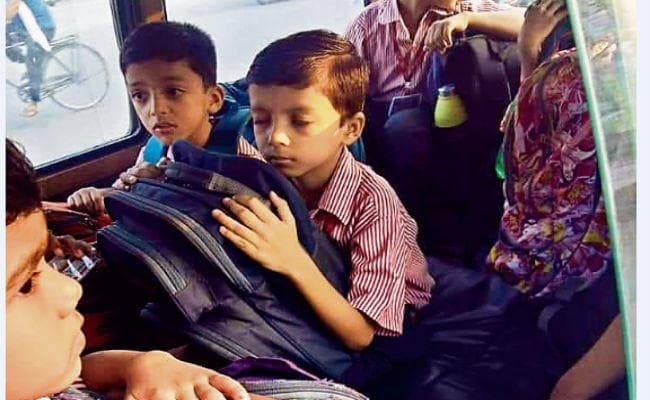 पटना : शराबी ड्राइवर ने खतरे में डाली स्कूली बच्चों की जान