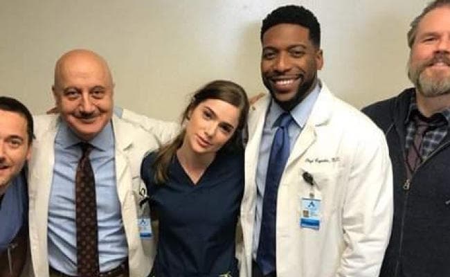 अनुपम खेर अभिनीत ‘‘न्यू एम्सटर्डम'' का प्रीमियर मंगलवार को