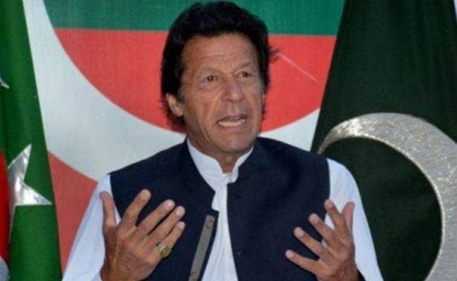 भारत के साथ वार्ता की पेशकश को लेकर इमरान खान आलोचना के शिकार हुए : रिपोर्ट