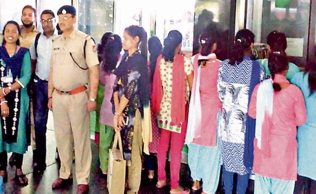 मानव तस्करों के चंगुल में फंसी गिरिडीह की चार बच्चियां हुईं मुक्त, दिल्ली में तस्करी की थी तैयारी