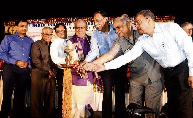 पटना एम्स के सातवें स्थापना दिवस समारोह में बोले मंत्री अश्विनी चौबे, 22 सुपर स्पेशियलिटी ओटी की होगी सुविधा