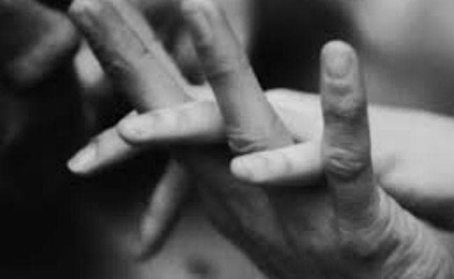 पटना : बैंक मैनेजर पर पत्नी ने दूसरी महिला से संबंध होने का लगाया आरोप, महिला थाने ने बैंक मैनेजर को बुलाया